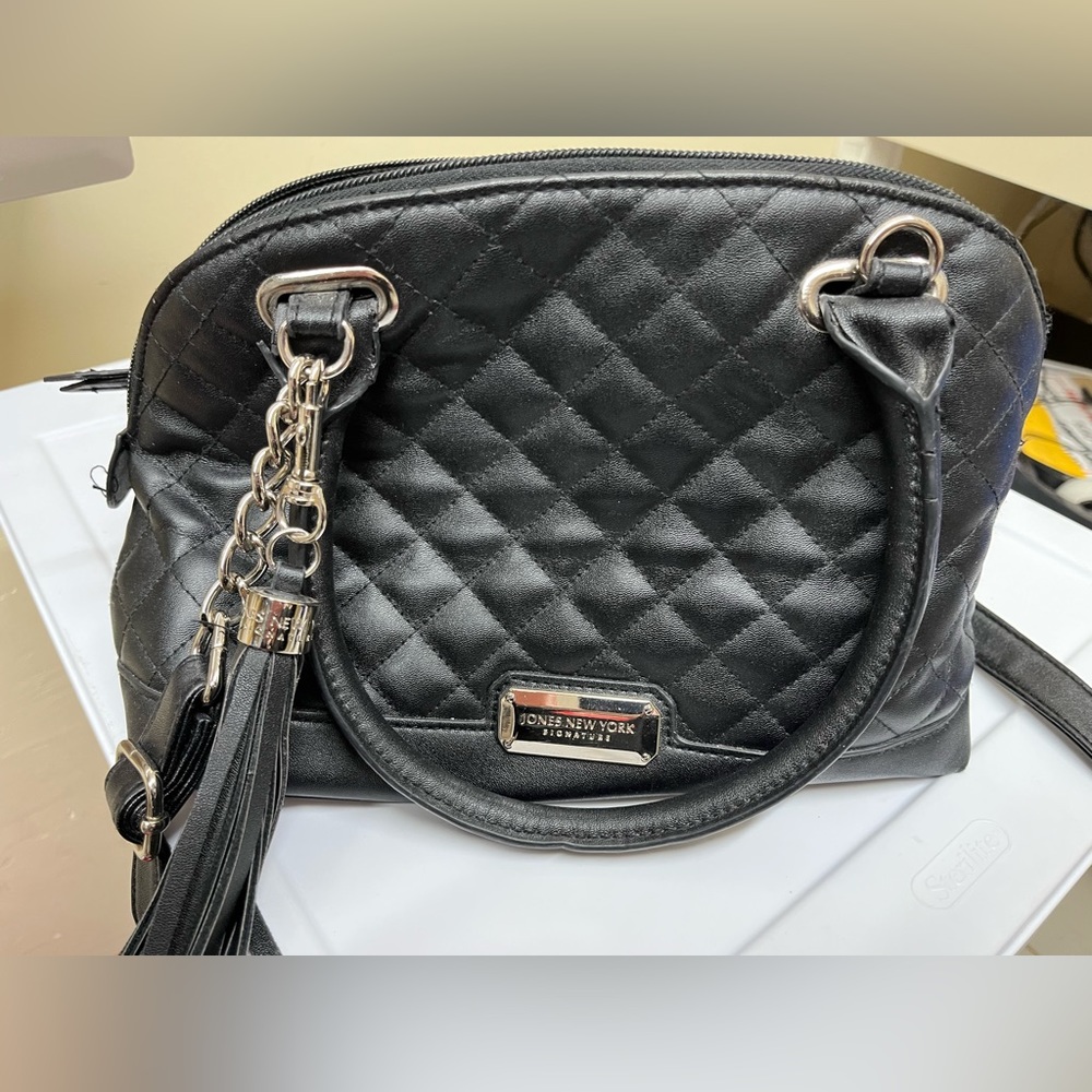 Jones New York signature purse